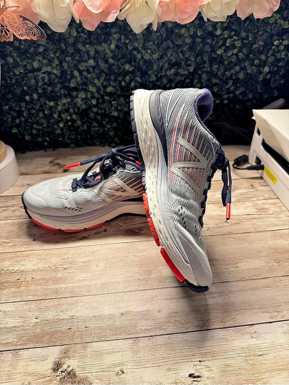 New Balance Fresh Foam 880v10 Gray & Red Athletic Shoes